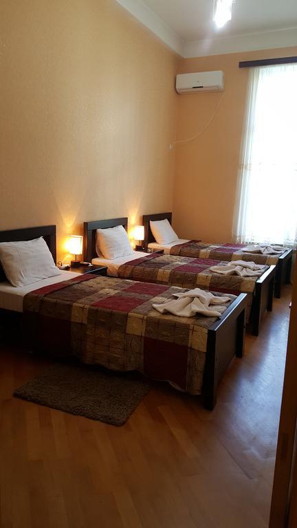 Hotel Sali Tbiliszi Kültér fotó