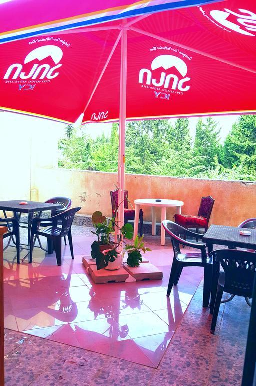 Hotel Sali Tbiliszi Kültér fotó